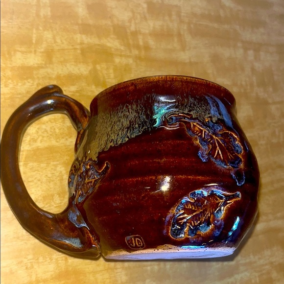 Source Unknown Brown Ceramic Mug with Leaf Design - Picture 1 of 12
